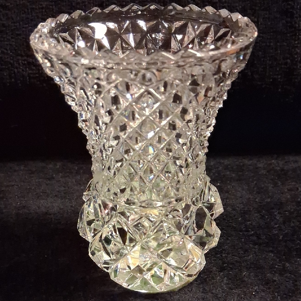 Vtg OTCO 24% Lead Crystal Pressed Glass Bud Vase Diamond Point Pattern